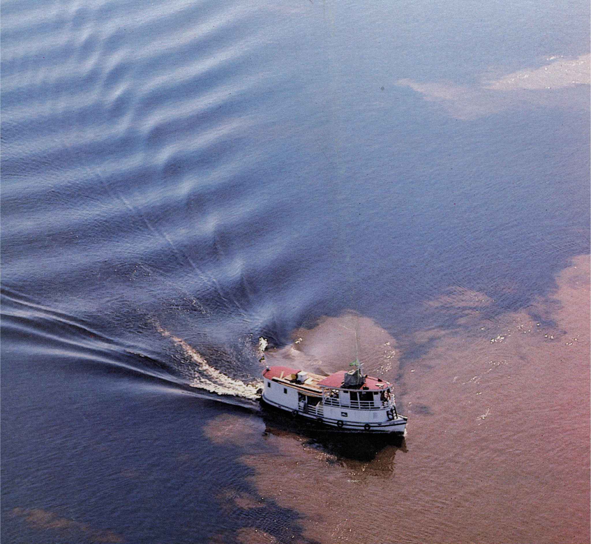 Anaconda Riverboat Amazon Cousteau